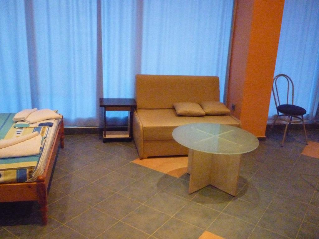 Dara Hotel Primorsko Extérieur photo