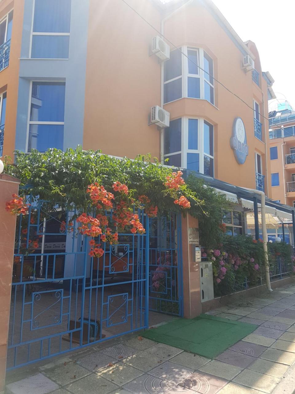 Dara Hotel Primorsko Extérieur photo